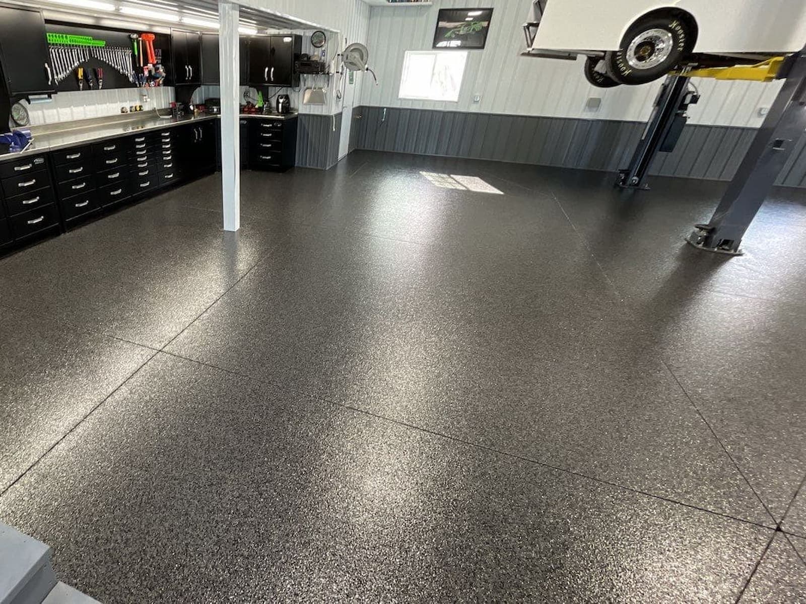 Why Polyurea Coatings Are a Game-Changer for Your Machine Shop Floors in South Dakota